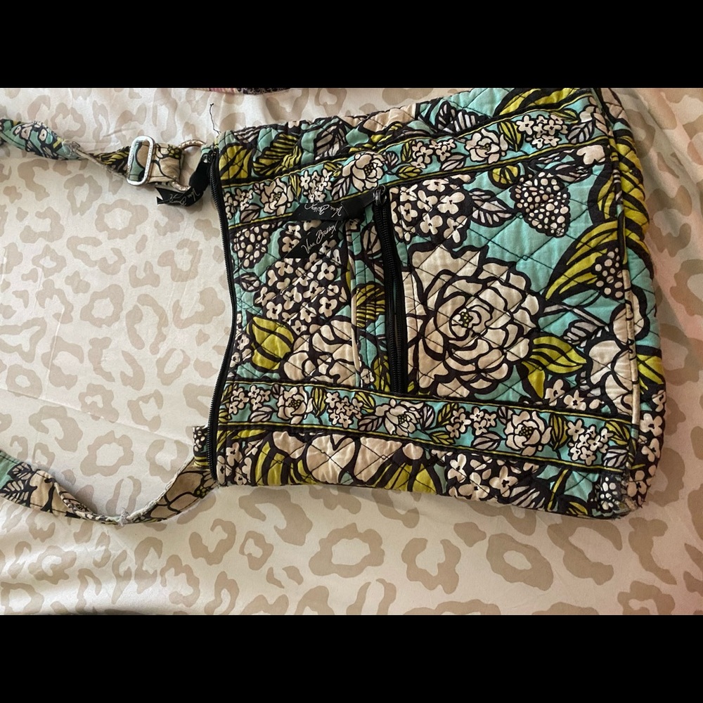 Vera Bradley Purse 
worn a few times
#verabradley